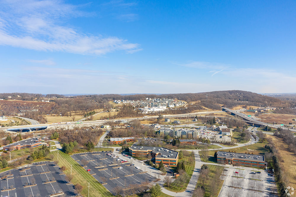 becket_lee_aerial Becket & Lee